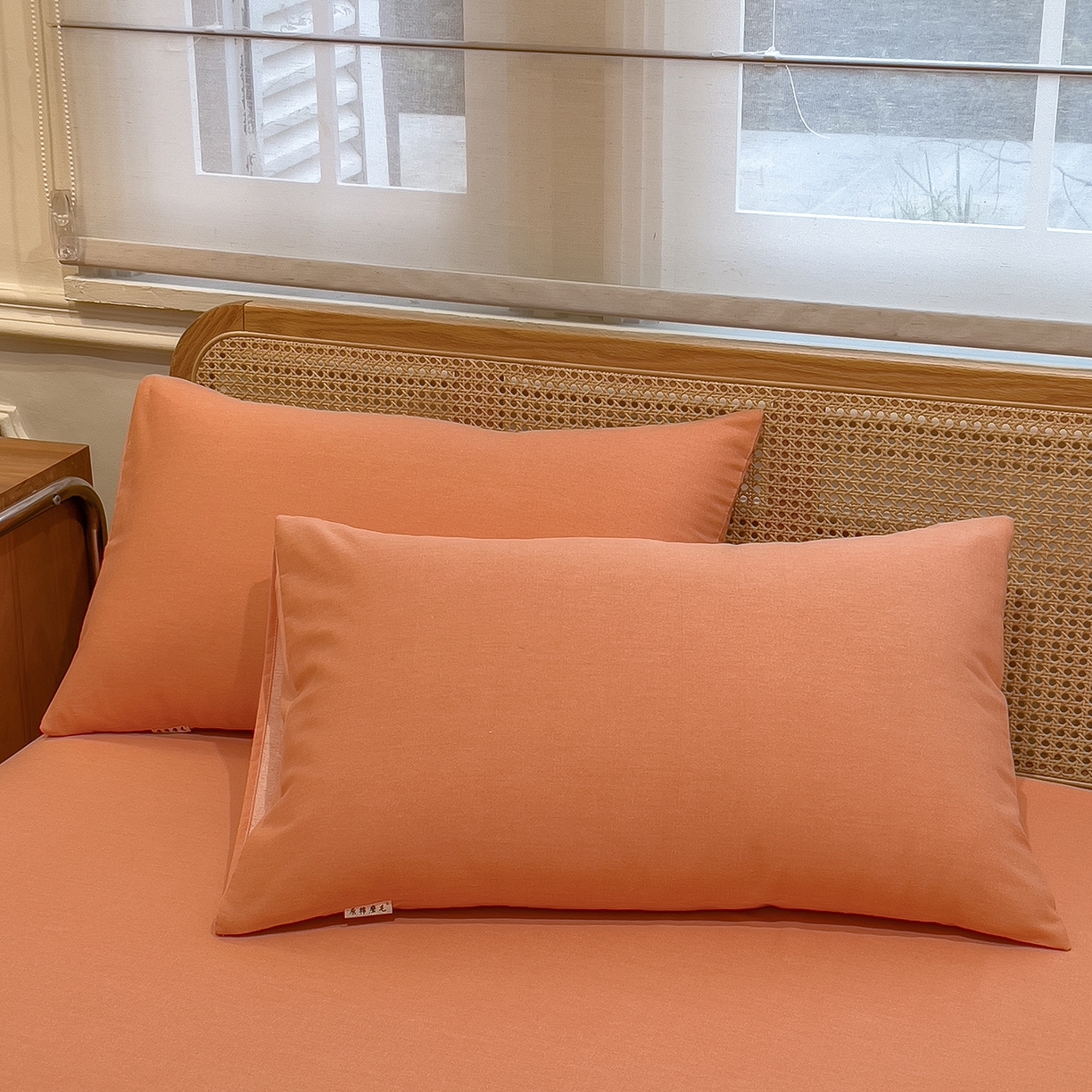 91家纺网 家纺一手货源 找家纺 芃成家纺 2025新款原棉生态磨毛单床单 浅橘色