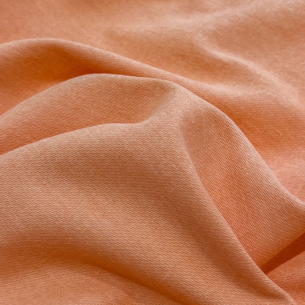 91家纺网 家纺一手货源 找家纺 芃成家纺 2025新款原棉生态磨毛单床单 浅橘色