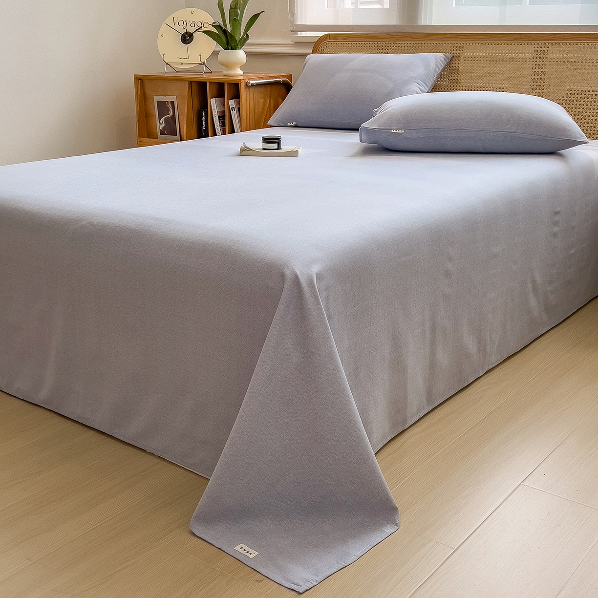 91家纺网 家纺一手货源 找家纺 芃成家纺 2025新款原棉生态磨毛单床单 浅灰