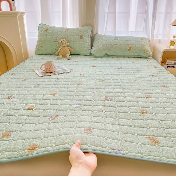 91家纺网 家纺一手货源 找家纺 （总）澜妃 2025新款云感皱皱纱双层纱软床垫单床褥床褥单品床护垫-平铺款