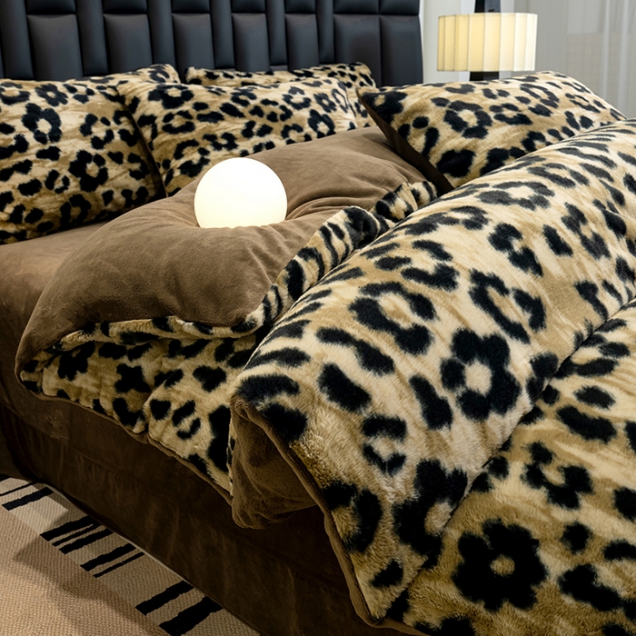 元禾家纺 2025新款法式美拉德高克重兔毛床盖款四件套兔毛简单款 豹纹咖