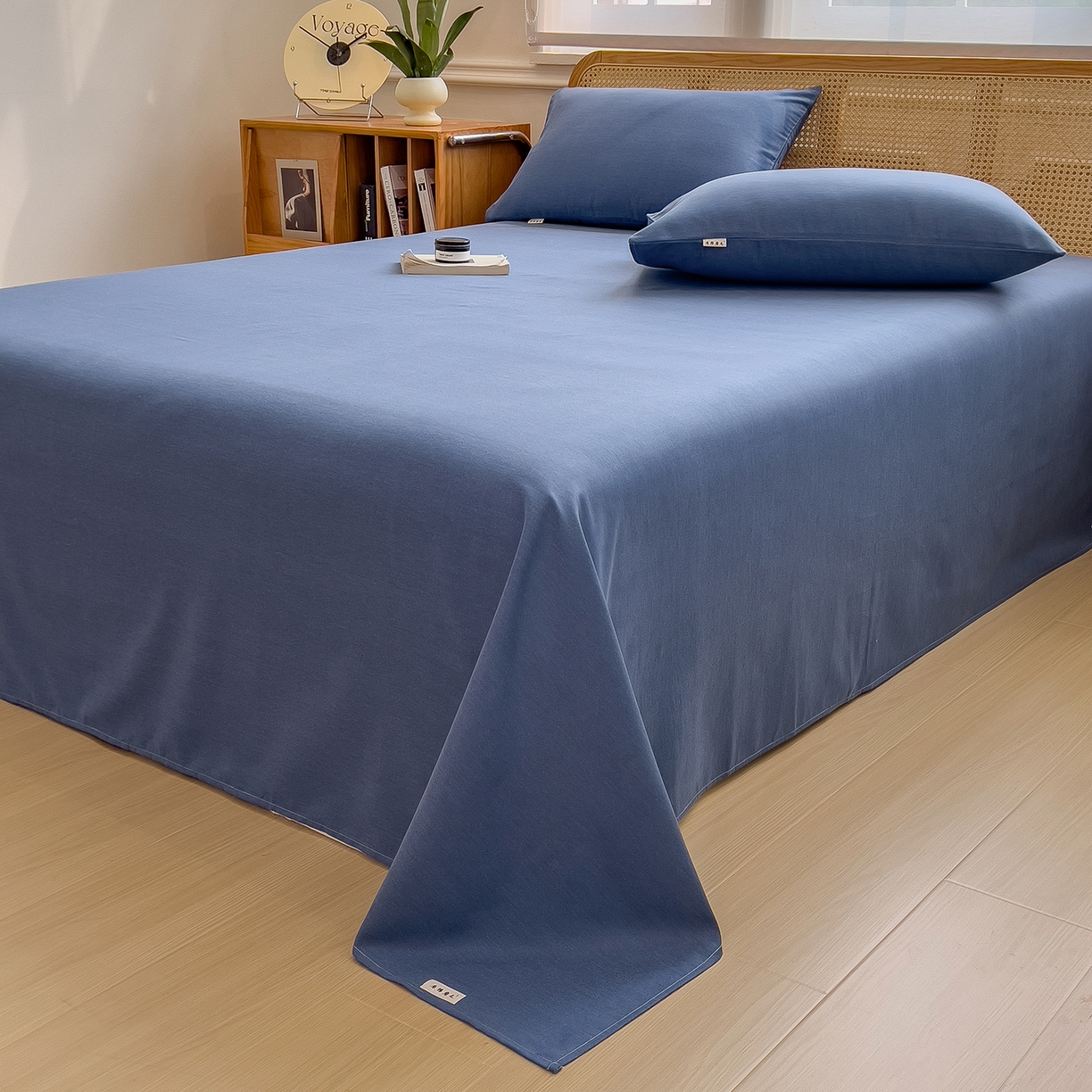 91家纺网 家纺一手货源 找家纺 芃成家纺 2025新款原棉生态磨毛单床单 冰川蓝