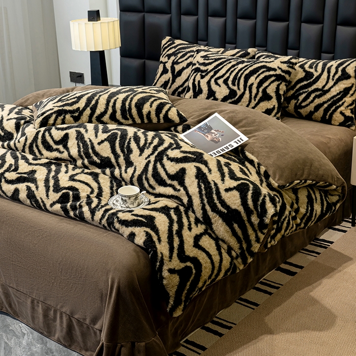 91家纺网 家纺一手货源 找家纺 元禾家纺 2025新款法式美拉德高克重兔毛床盖款四件套兔毛简单款 虎纹