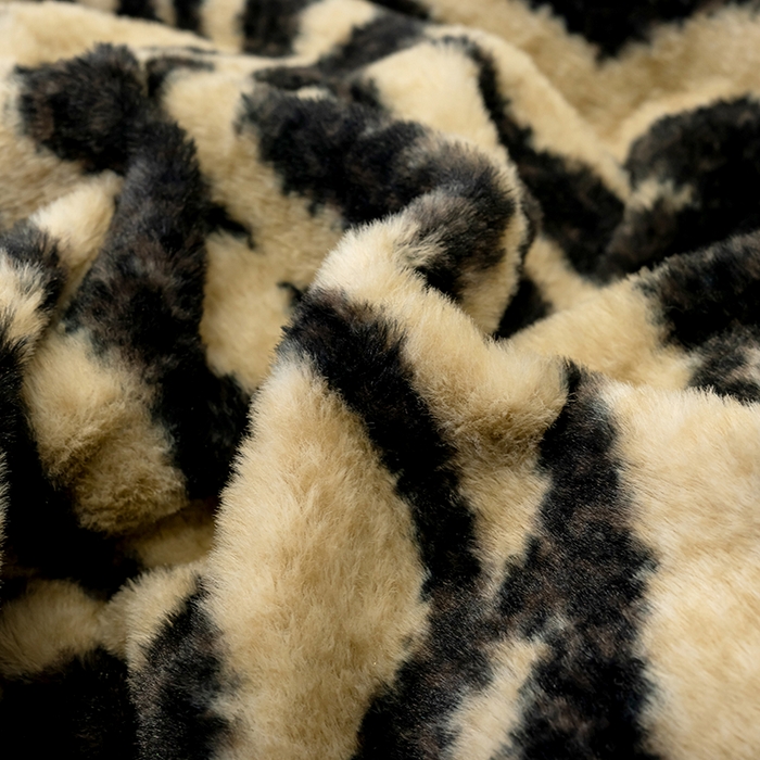 91家纺网 家纺一手货源 找家纺 元禾家纺 2025新款法式美拉德高克重兔毛床盖款四件套兔毛简单款 虎纹