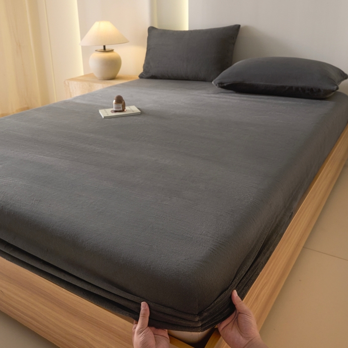 91家纺网 家纺一手货源 找家纺 小叮当家纺仓储工厂店 2025新款牛奶绒简约纯色单床笠 床笠单件 桃粉-cl