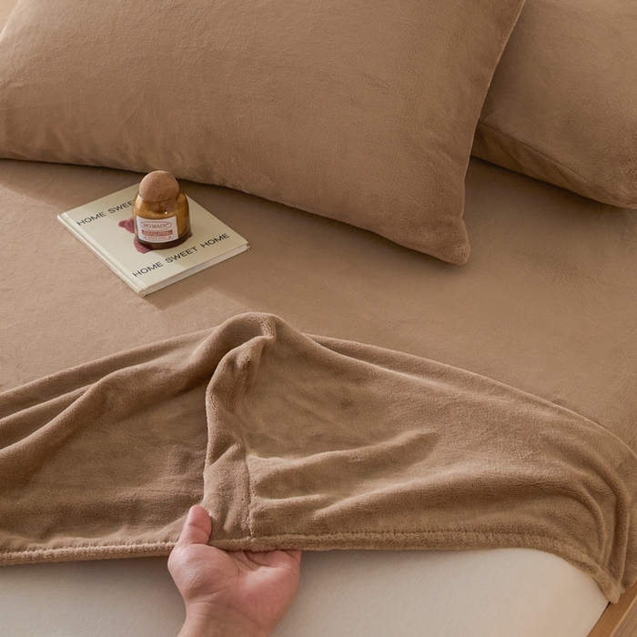 91家纺网 家纺一手货源 找家纺 小叮当家纺仓储工厂店 2025新款牛奶绒简约纯色单床笠 床笠单件 奶茶咖-cl