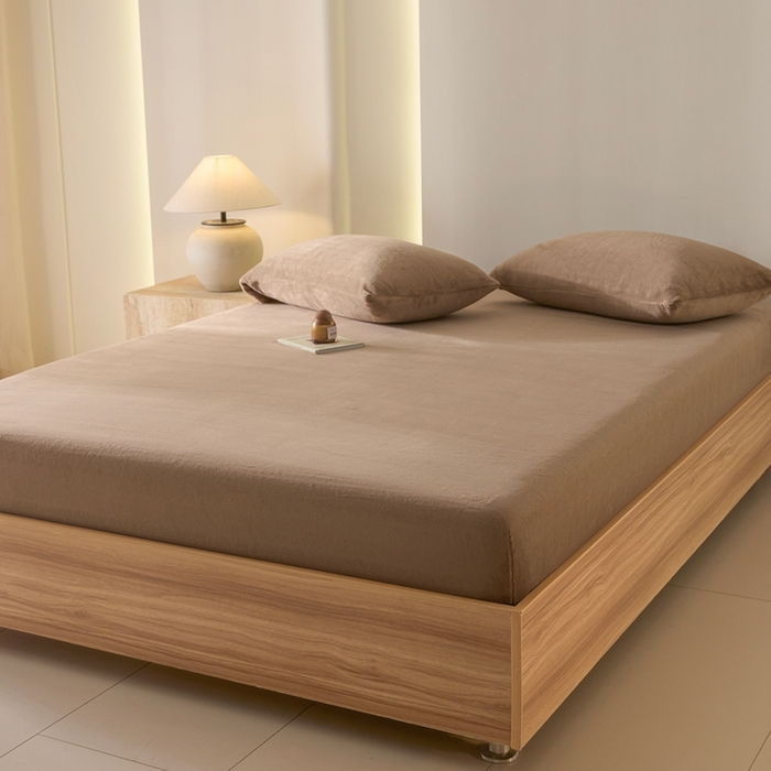 91家纺网 家纺一手货源 找家纺 小叮当家纺仓储工厂店 2025新款牛奶绒简约纯色单床笠 床笠单件 奶茶咖-cl