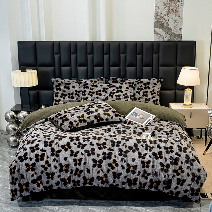 91家纺网 家纺一手货源 找家纺 元禾家纺 2025新款法式美拉德高克重兔毛床盖款四件套兔毛简单款 蝶舞-灰