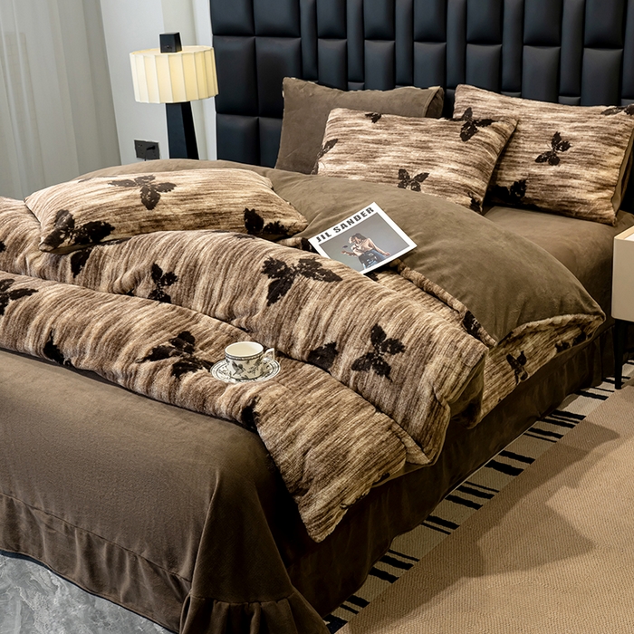 91家纺网 家纺一手货源 找家纺 元禾家纺 2025新款法式美拉德高克重兔毛床盖款四件套兔毛简单款 蝶舞咖