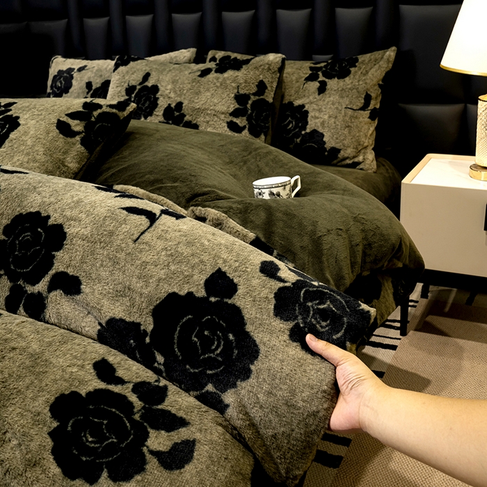 91家纺网 家纺一手货源 找家纺 元禾家纺 2025新款法式美拉德高克重兔毛床盖款四件套兔毛简单款 玫瑰庄园