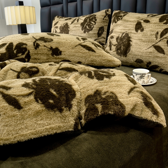 91家纺网 家纺一手货源 找家纺 元禾家纺 2025新款法式美拉德高克重兔毛床盖款四件套兔毛简单款 繁花