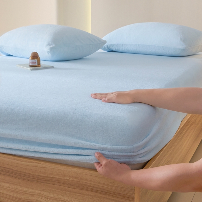 91家纺网 家纺一手货源 找家纺 小叮当家纺仓储工厂店 2025新款牛奶绒简约纯色单床笠 床笠单件 奶蓝-cl