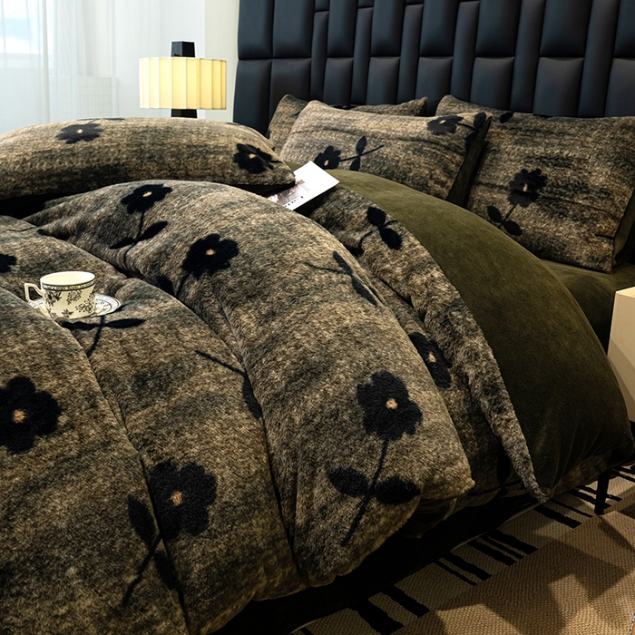 91家纺网 家纺一手货源 找家纺 元禾家纺 2025新款法式美拉德高克重兔毛床盖款四件套兔毛简单款 盛放