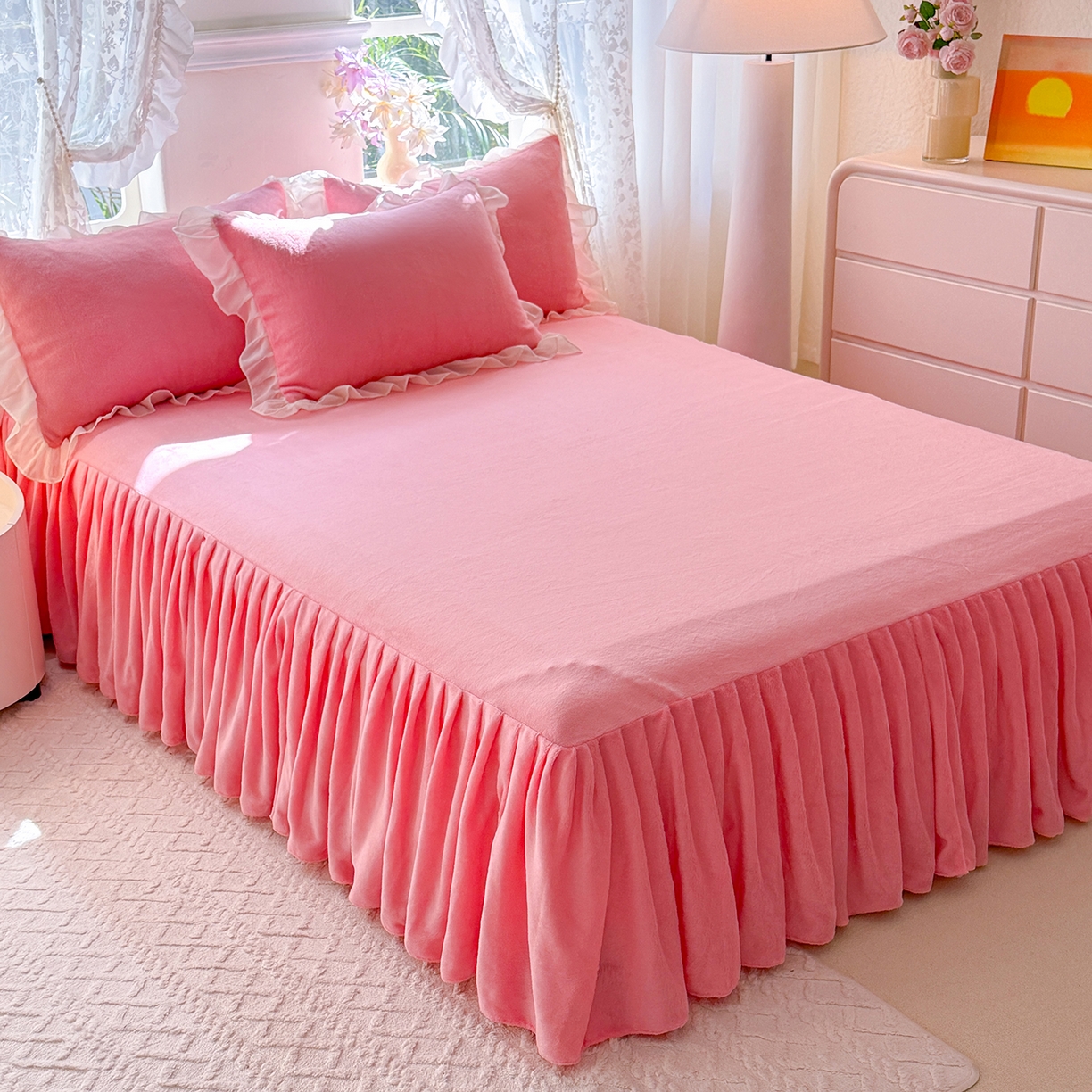 91家纺网 家纺一手货源 找家纺 （总）后庭寝室 2025新款高克重牛奶绒公主风床裙四件套-甜心系列