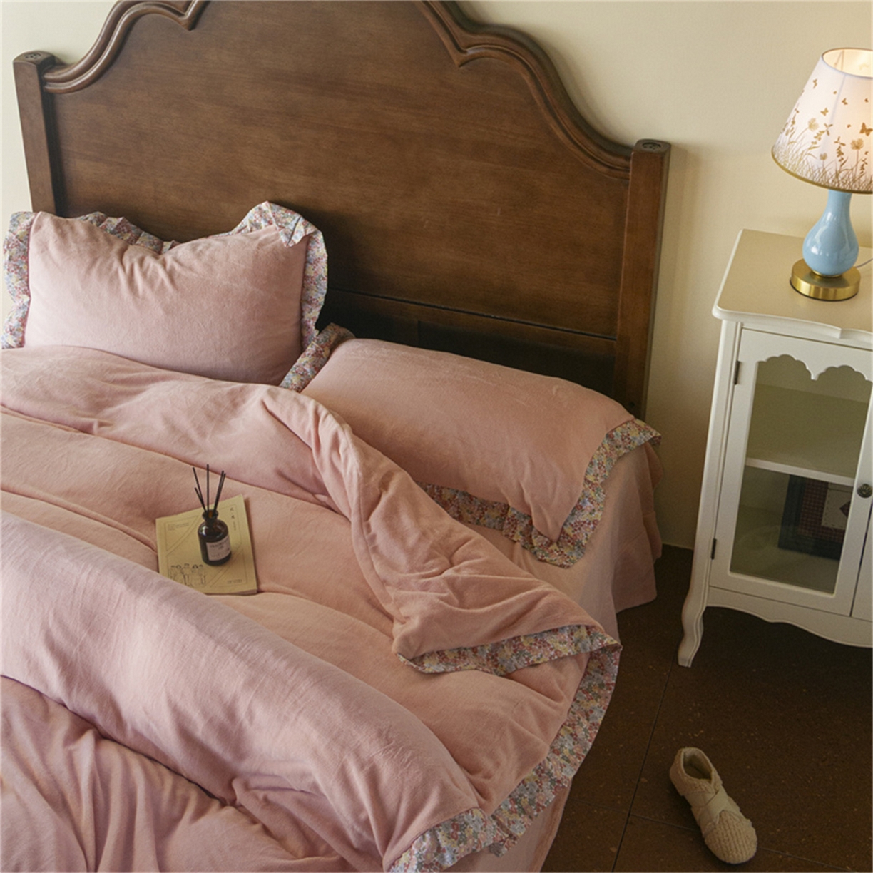 91家纺网 家纺一手货源 找家纺 绒梦里 2025新款高克重全消光工艺款高定云绒牛奶绒四件套云柔秘境 云柔秘境-粉