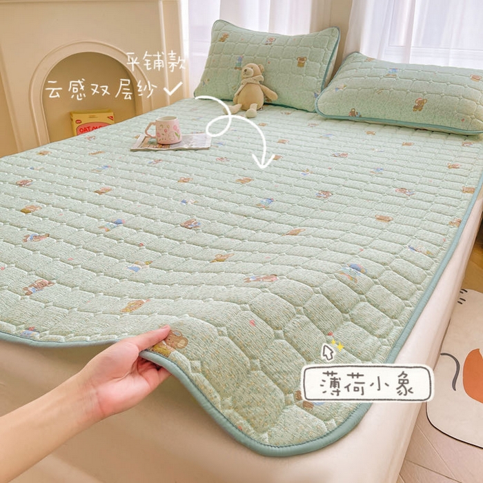 91家纺网 家纺一手货源 找家纺 （总）澜妃 2025新款云感皱皱纱双层纱软床垫单床褥床褥单品床护垫-平铺款