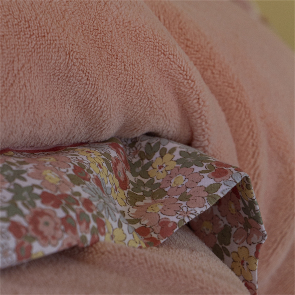 91家纺网 家纺一手货源 找家纺 绒梦里 2025新款高克重全消光工艺款高定云绒牛奶绒四件套云柔秘境 云柔秘境-粉