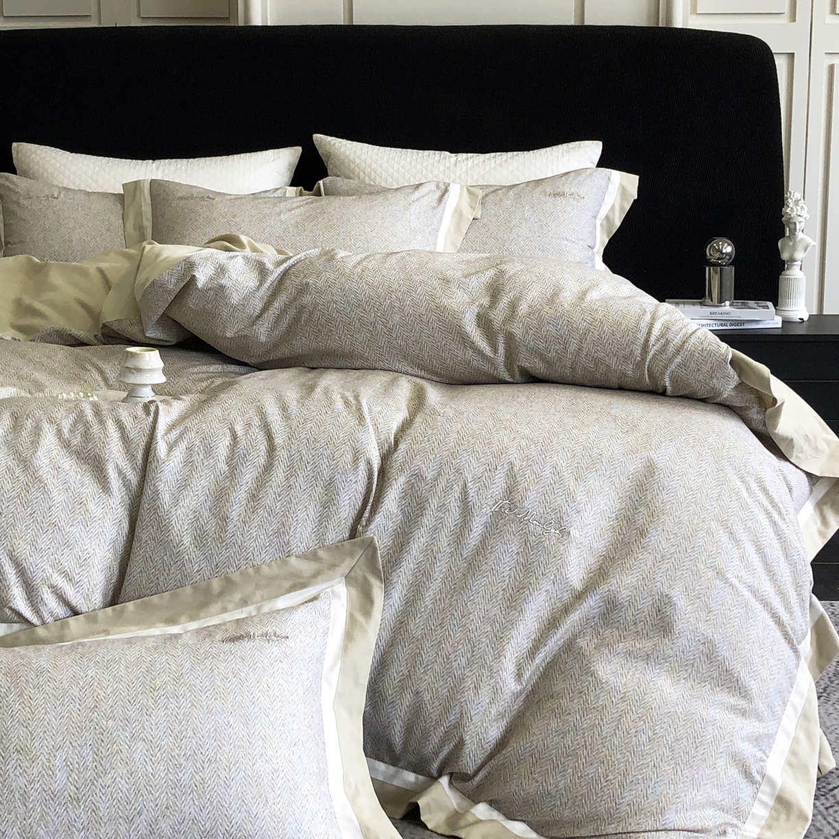 91家纺网 家纺一手货源 找家纺 佳汐蓝家纺 2025新款全棉60支磨毛肌理纹撞色拼边四件套-瑶雅系列 瑶雅-绿