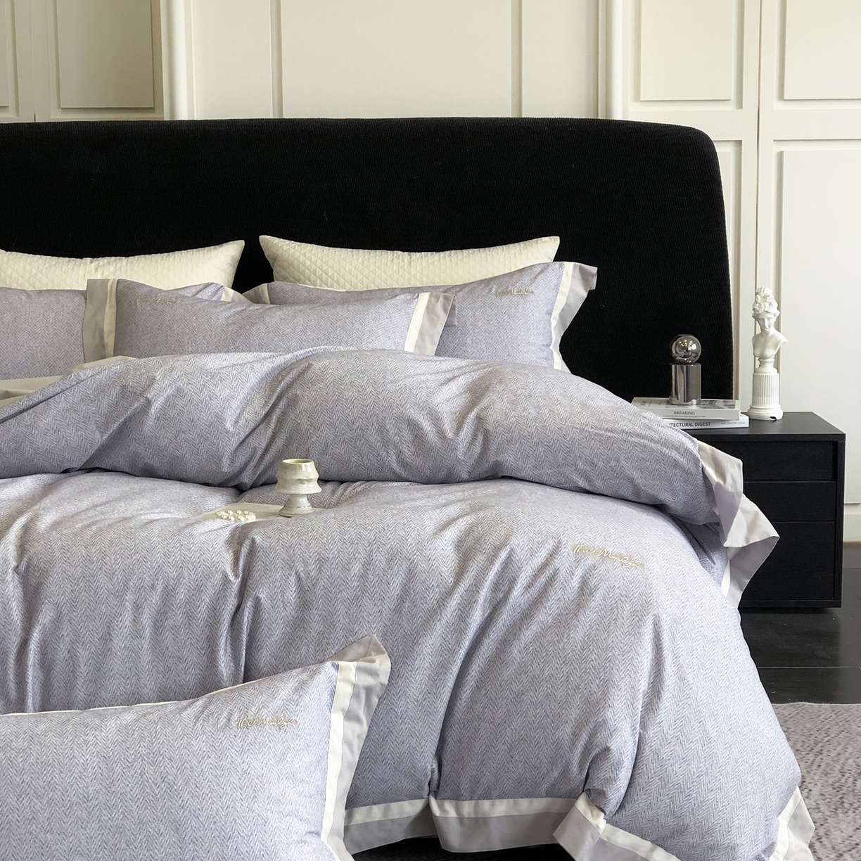 91家纺网 家纺一手货源 找家纺 佳汐蓝家纺 2025新款全棉60支磨毛肌理纹撞色拼边四件套-瑶雅系列 瑶雅-兰