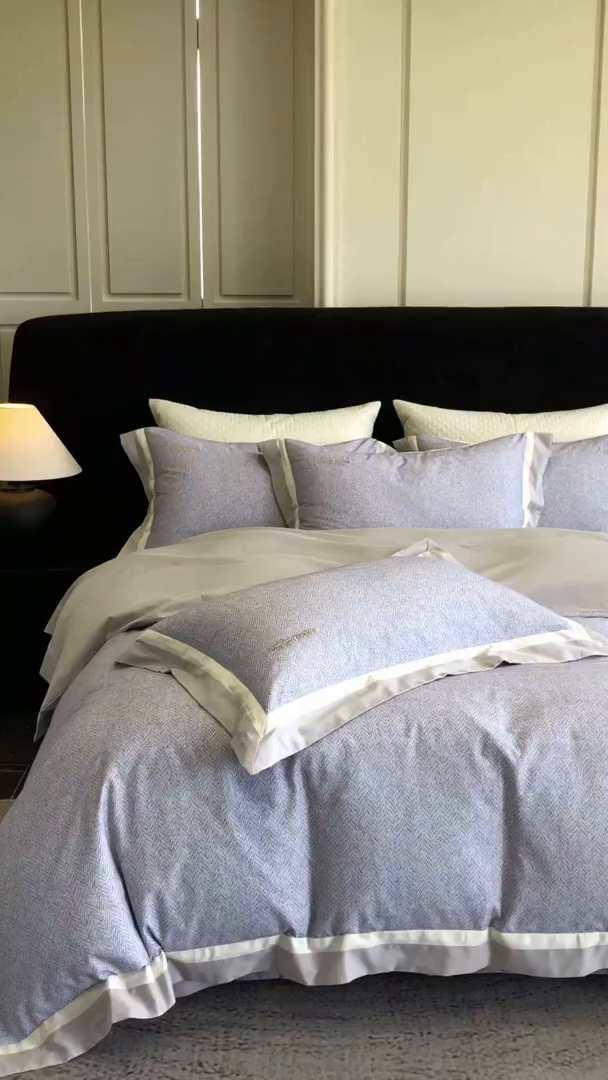 91家纺网 家纺一手货源 找家纺 佳汐蓝家纺 2025新款全棉60支磨毛肌理纹撞色拼边四件套-瑶雅系列 瑶雅-兰