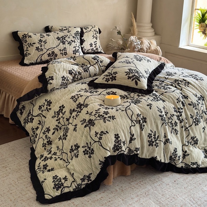 91家纺网 家纺一手货源 找家纺 野合家纺 2025新款加厚雕花牛奶绒床盖款四件套 叶语悠然-绿