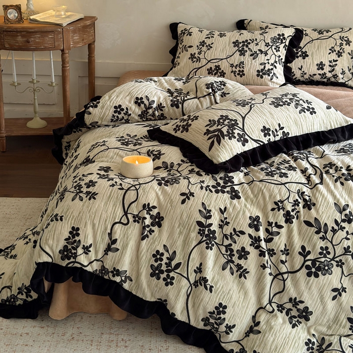 91家纺网 家纺一手货源 找家纺 野合家纺 2025新款加厚雕花牛奶绒床盖款四件套 叶语悠然-绿