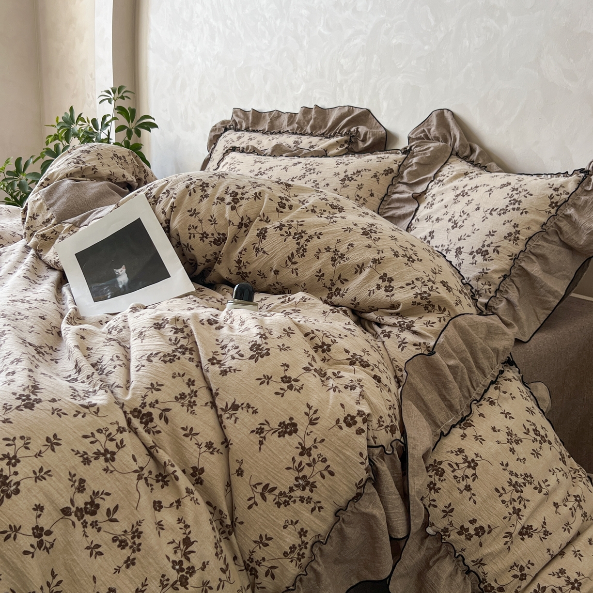 91家纺网 家纺一手货源 找家纺 乐沐家纺 2025新款A类高克重亚麻复古风原麻棉麻系列四件套 鸢语