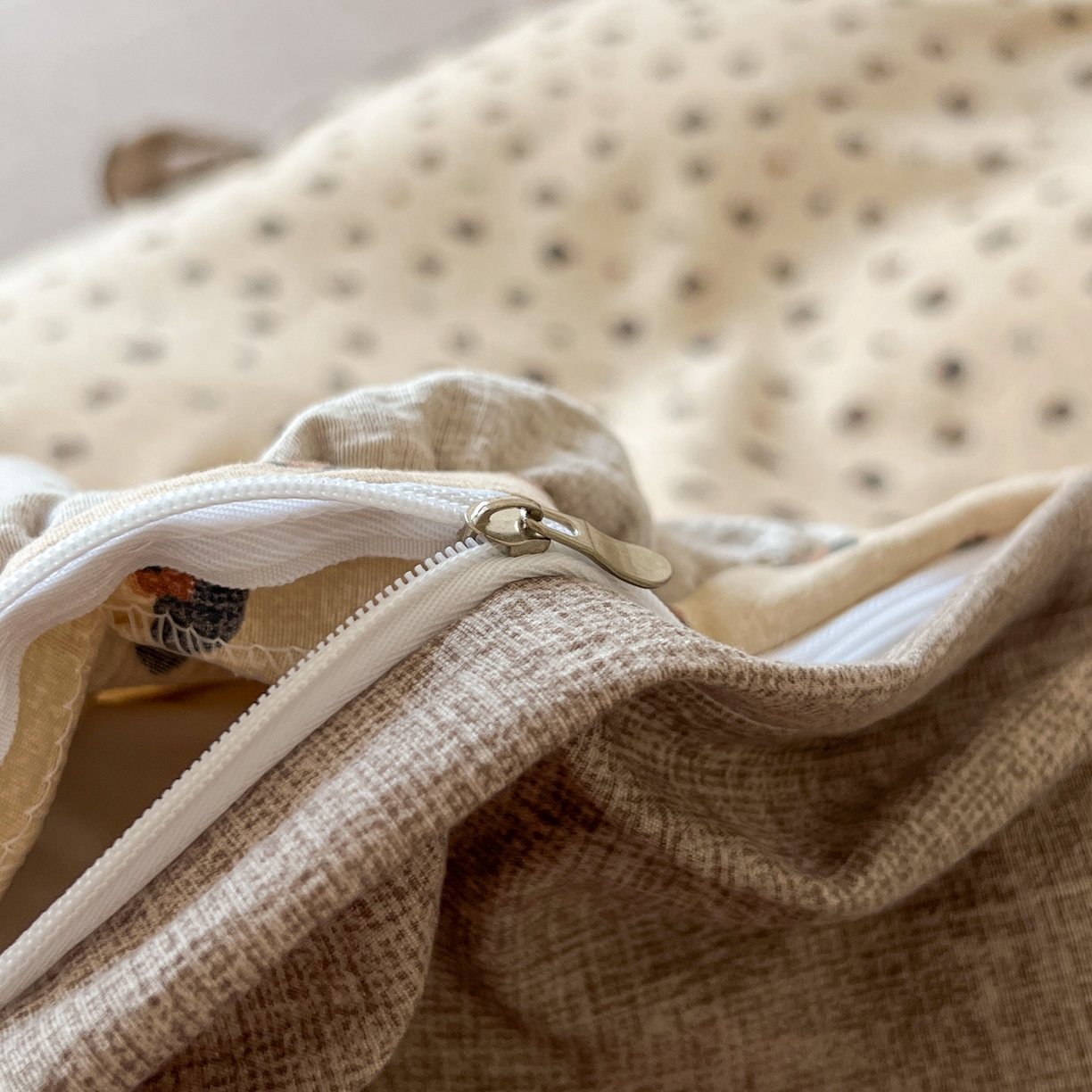 91家纺网 家纺一手货源 找家纺 乐沐家纺 2025新款A类高克重亚麻复古风原麻棉麻系列四件套 愫影