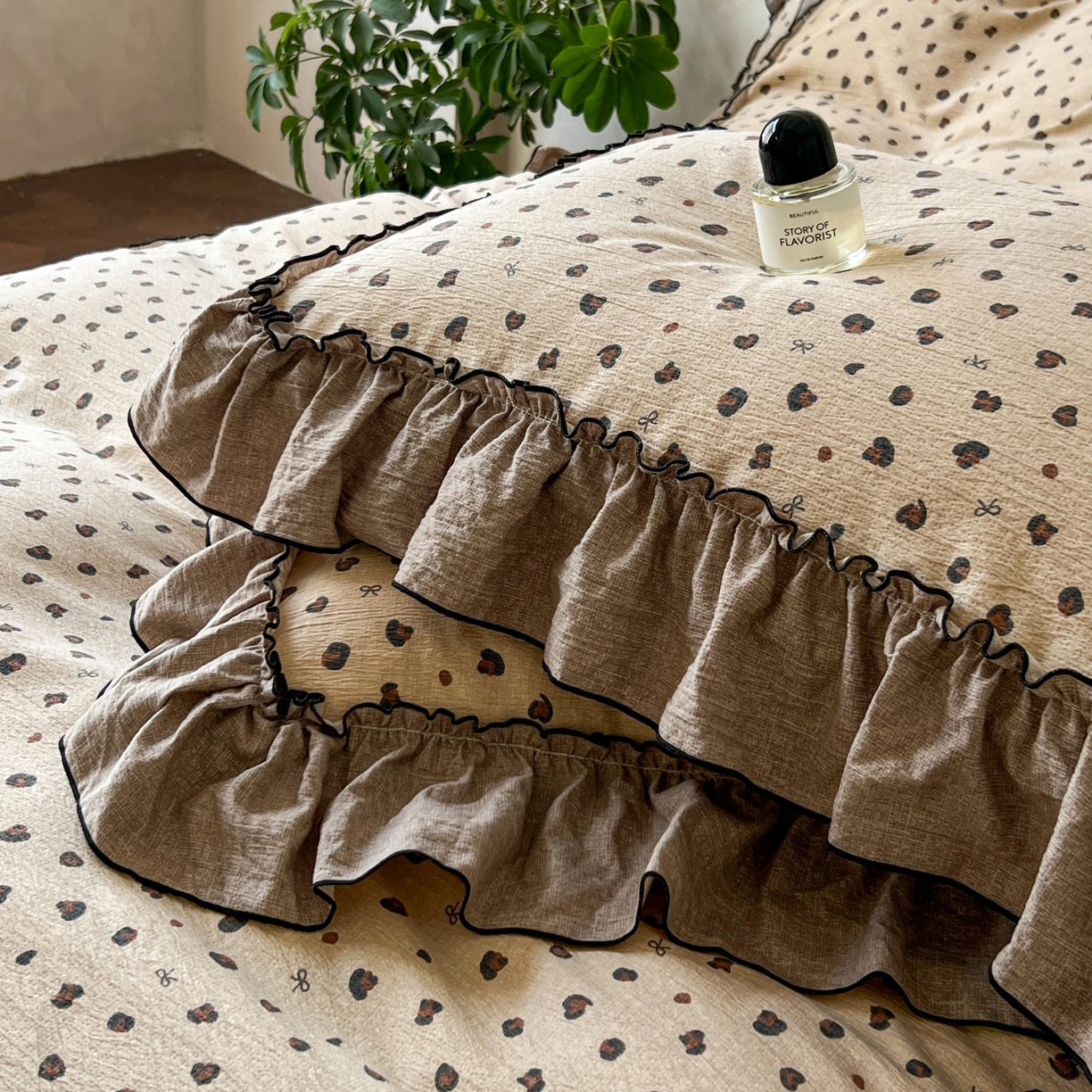 91家纺网 家纺一手货源 找家纺 乐沐家纺 2025新款A类高克重亚麻复古风原麻棉麻系列四件套 愫影