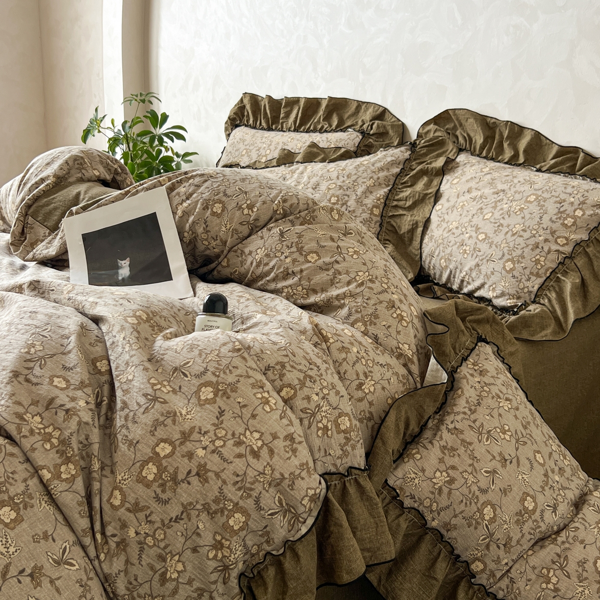 91家纺网 家纺一手货源 找家纺 乐沐家纺 2025新款A类高克重亚麻复古风原麻棉麻系列四件套 栀意