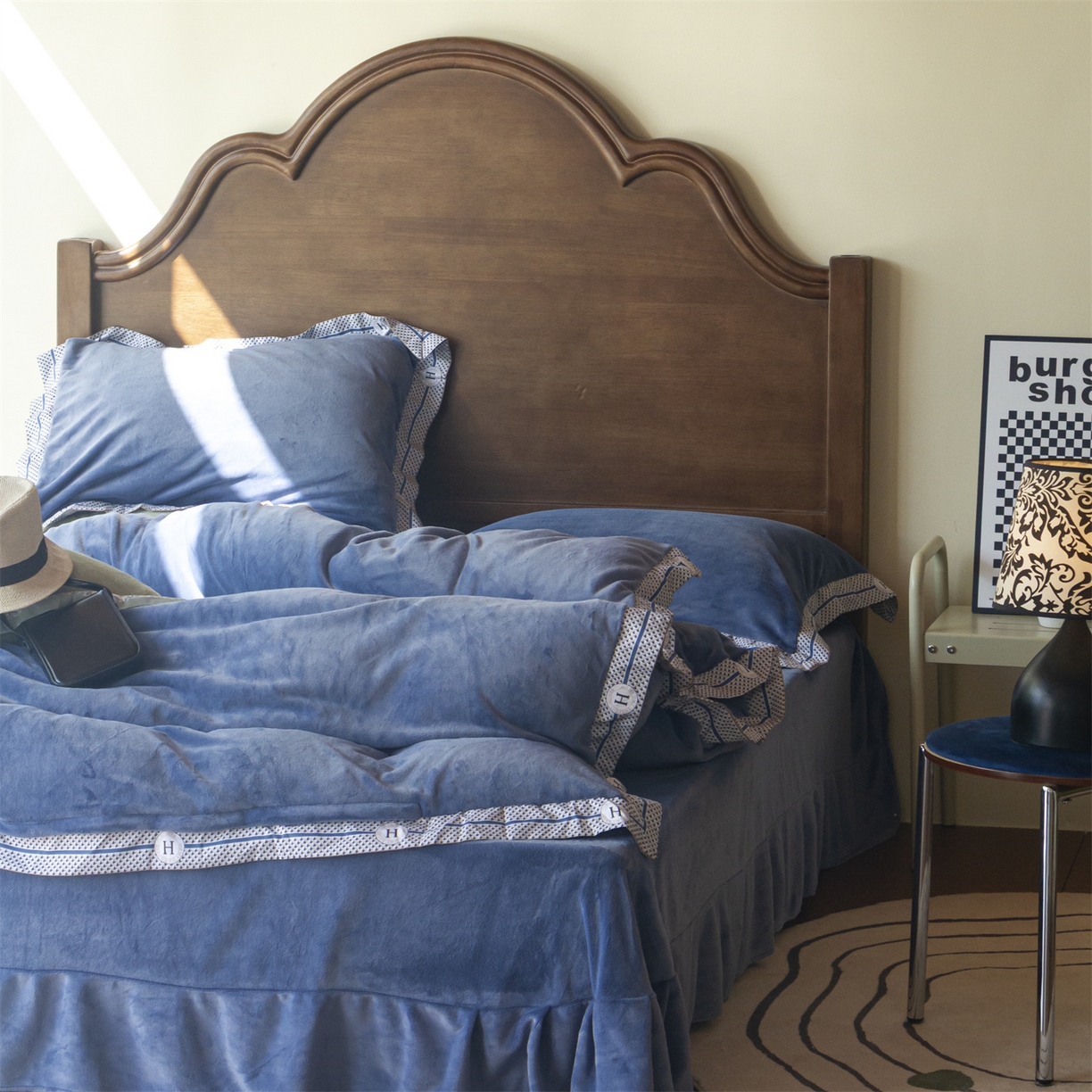 91家纺网 家纺一手货源 找家纺 绒梦里 2025新款高克重全消光工艺款高定云绒牛奶绒四件套云柔秘境 云柔秘境-蓝