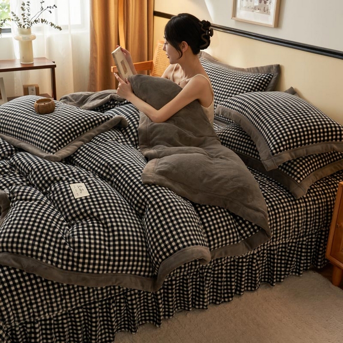 91家纺网 家纺一手货源 找家纺 （总）茉保家纺 2025新款无印风款牛奶绒床盖四件套