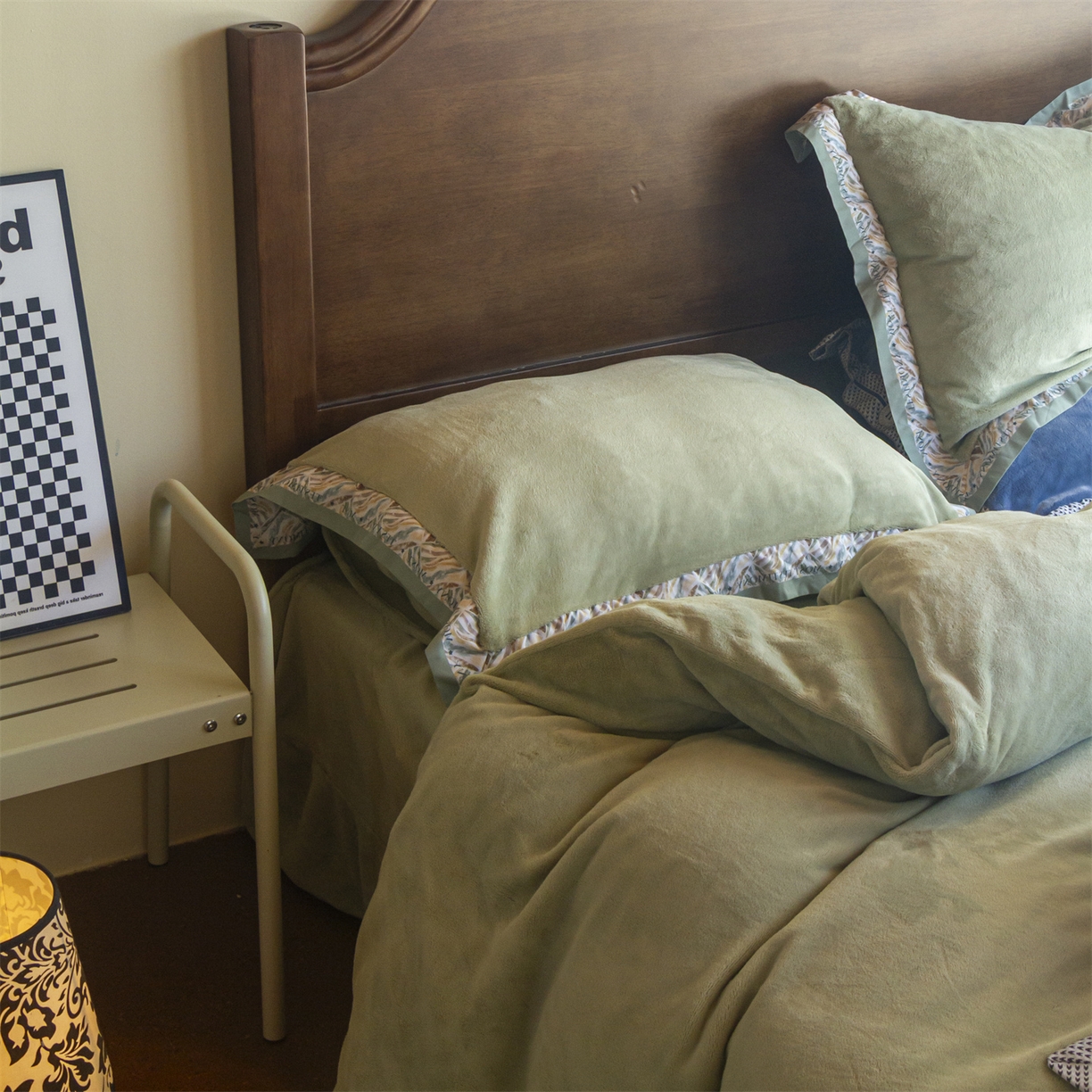 91家纺网 家纺一手货源 找家纺 绒梦里 2025新款高克重全消光工艺款高定云绒牛奶绒四件套云柔秘境 云柔秘境-绿