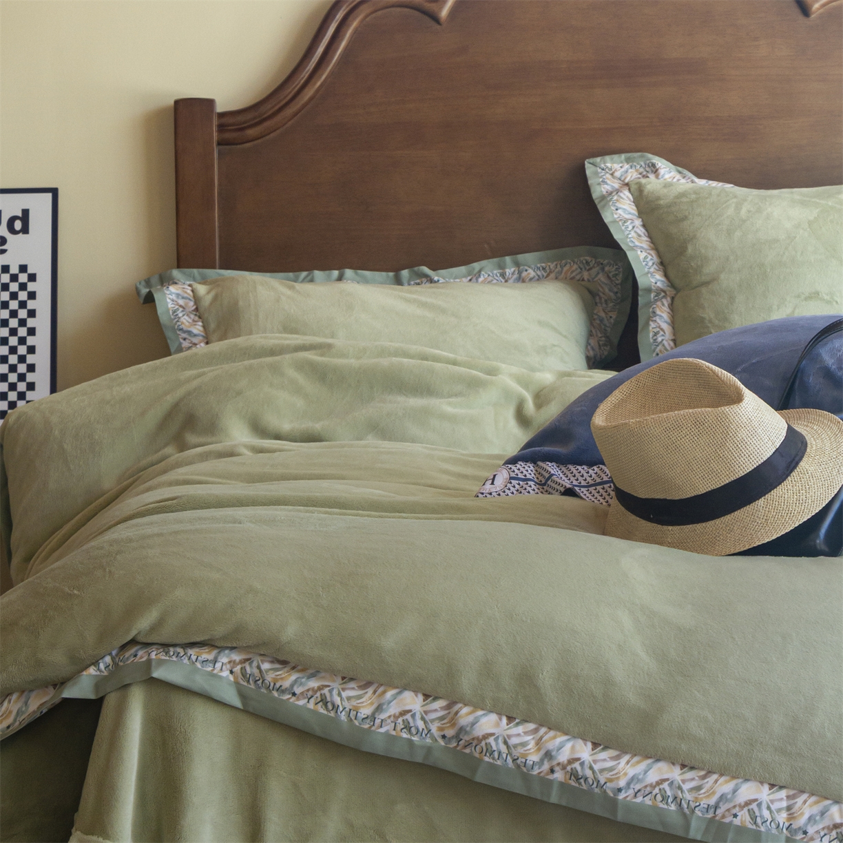 91家纺网 家纺一手货源 找家纺 绒梦里 2025新款高克重全消光工艺款高定云绒牛奶绒四件套云柔秘境 云柔秘境-绿