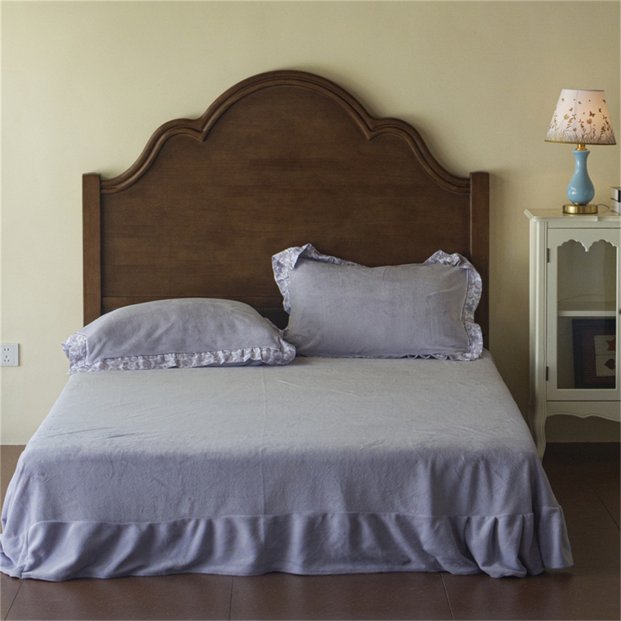 91家纺网 家纺一手货源 找家纺 绒梦里 2025新款高克重全消光工艺款高定云绒牛奶绒四件套云柔秘境 云柔秘境-紫