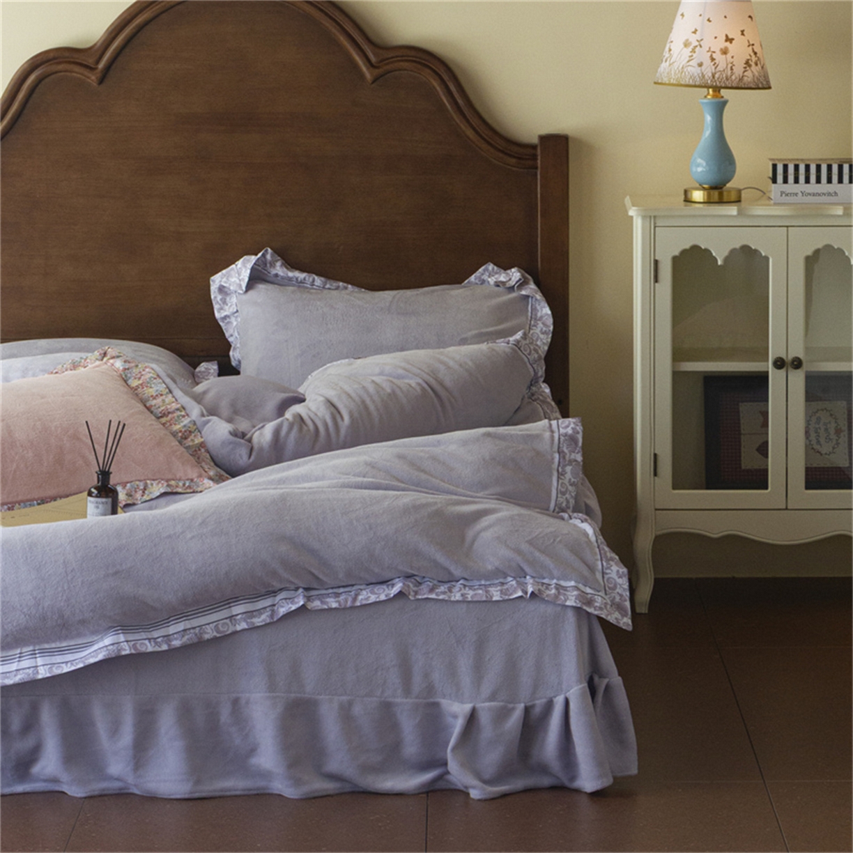 91家纺网 家纺一手货源 找家纺 绒梦里 2025新款高克重全消光工艺款高定云绒牛奶绒四件套云柔秘境 云柔秘境-紫