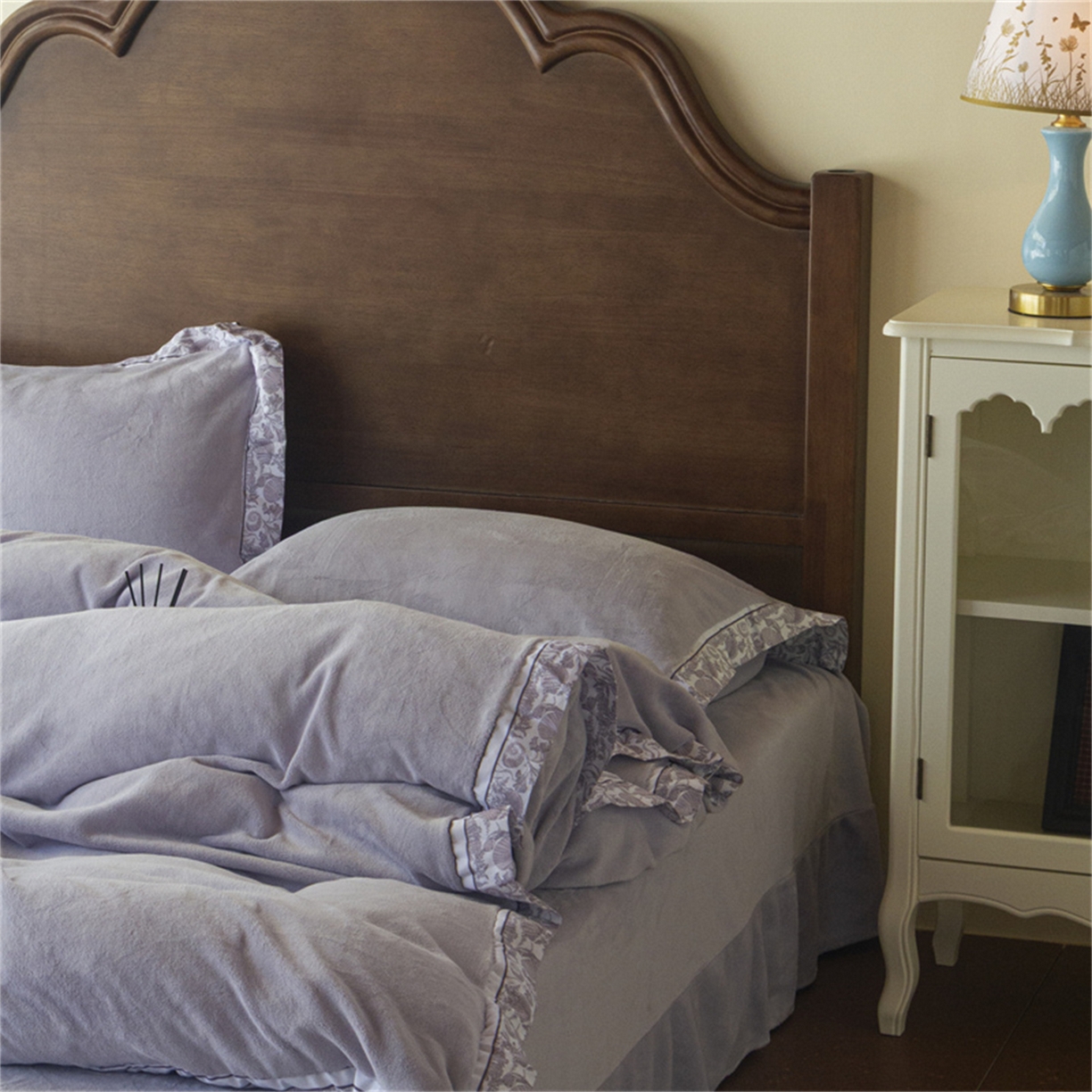 91家纺网 家纺一手货源 找家纺 绒梦里 2025新款高克重全消光工艺款高定云绒牛奶绒四件套云柔秘境 云柔秘境-紫