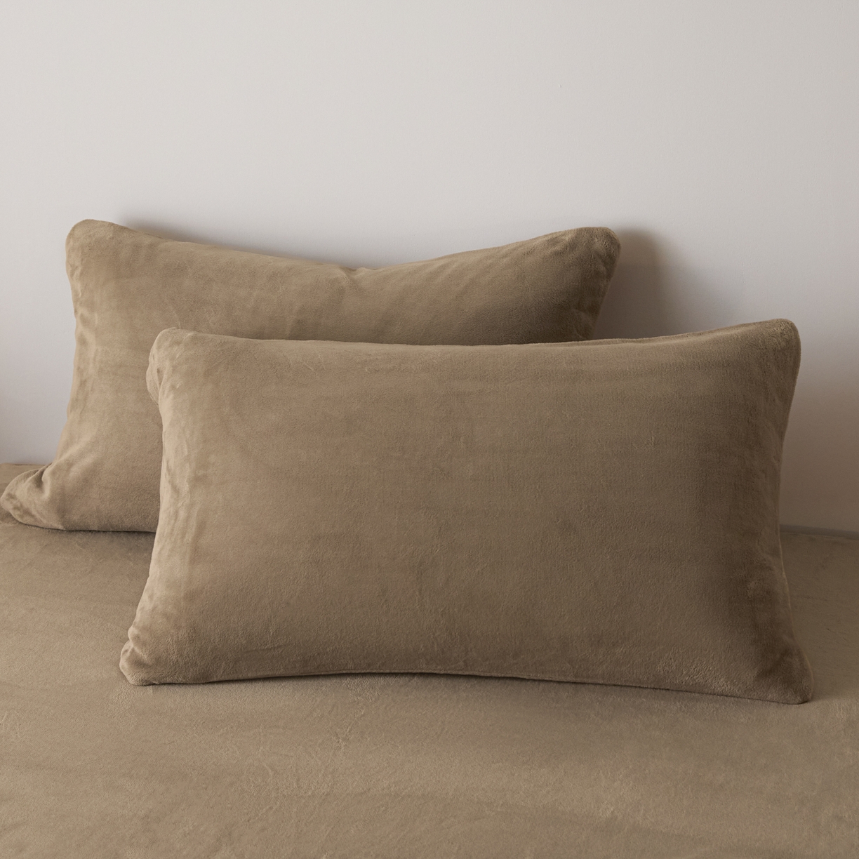 91家纺网 家纺一手货源 找家纺 小叮当家纺仓储工厂店 2025新款牛奶绒简约纯色单床单 床单单件 奶茶咖-cd