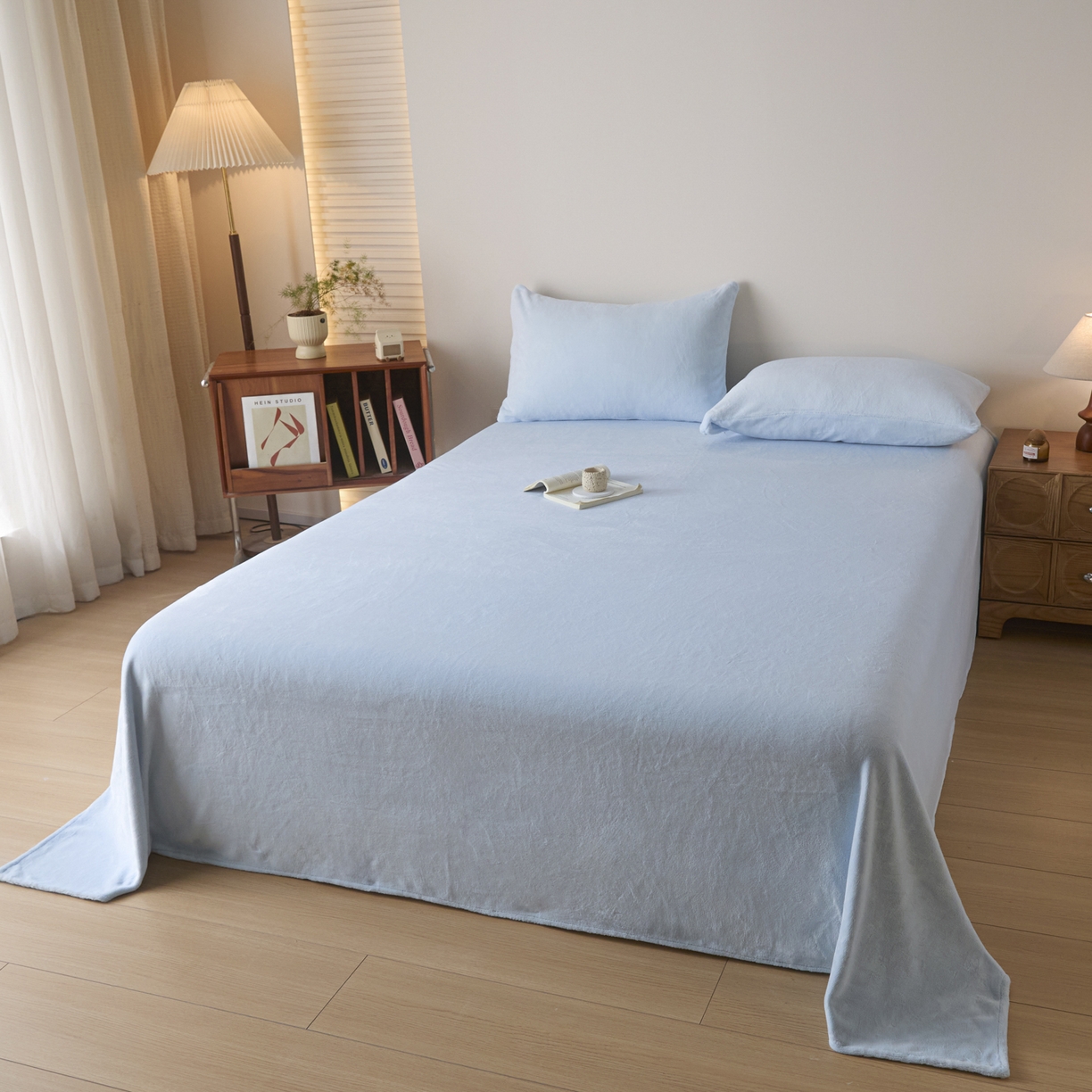 91家纺网 家纺一手货源 找家纺 小叮当家纺仓储工厂店 2025新款牛奶绒简约纯色单床单 床单单件 奶蓝-cd