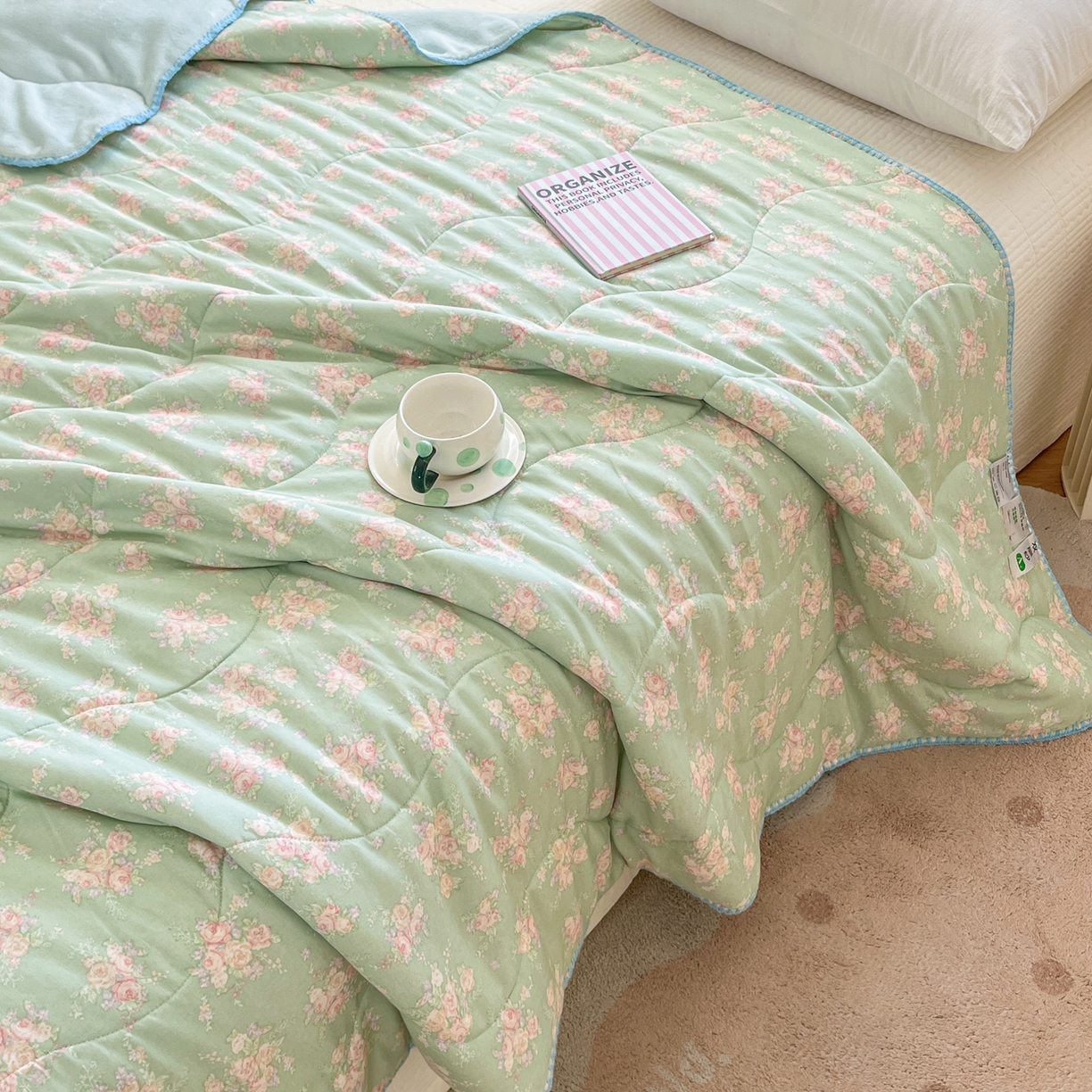 91家纺网 家纺一手货源 找家纺 小叮当家纺仓储工厂店 2025新款全棉双层纱牛奶绒毛毯毯子 双层纱毛毯-绿色雅韵