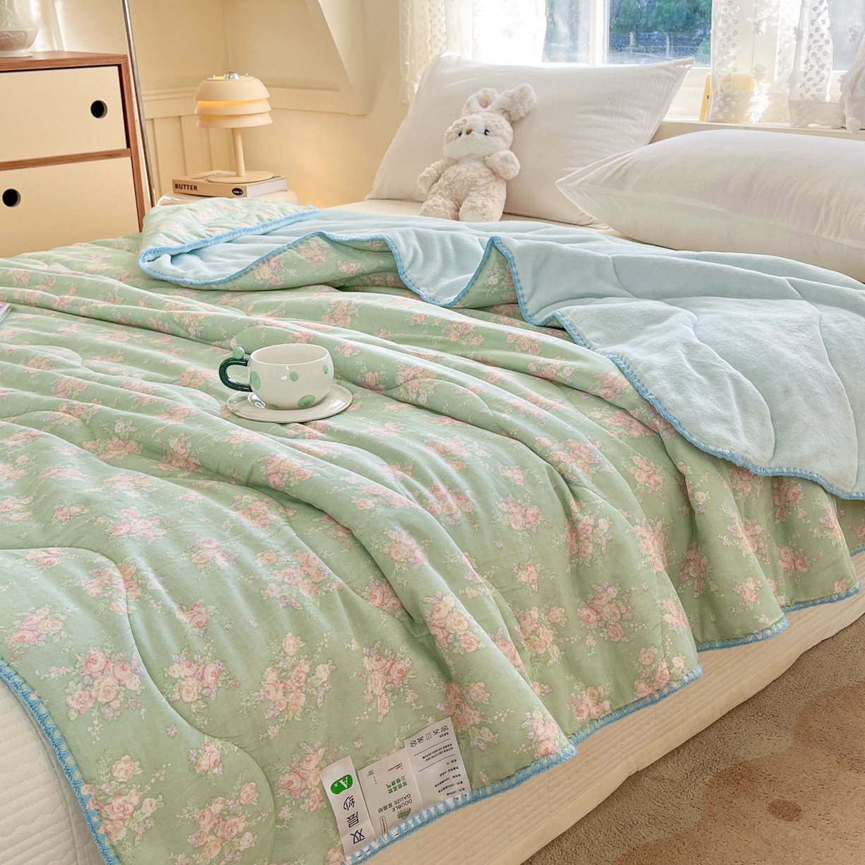 91家纺网 家纺一手货源 找家纺 小叮当家纺仓储工厂店 2025新款全棉双层纱牛奶绒毛毯毯子 双层纱毛毯-绿色雅韵