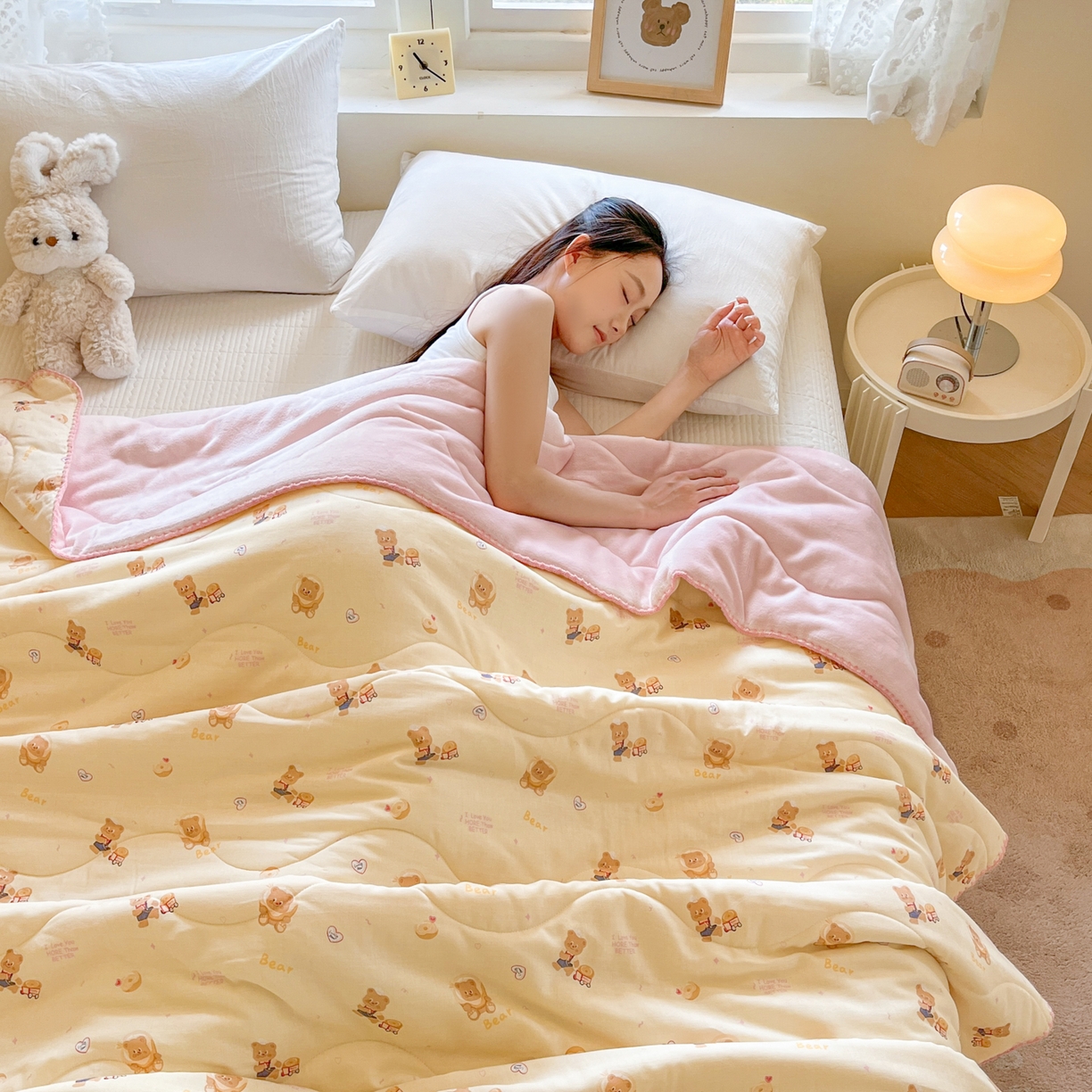 91家纺网 家纺一手货源 找家纺 小叮当家纺仓储工厂店 2025新款全棉双层纱牛奶绒毛毯毯子 双层纱毛毯-小熊故事