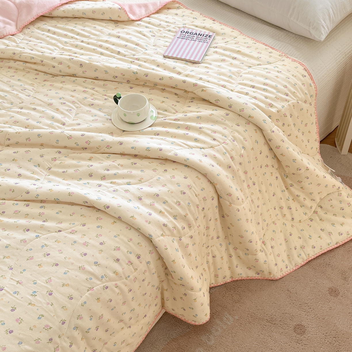 91家纺网 家纺一手货源 找家纺 小叮当家纺仓储工厂店 2025新款全棉双层纱牛奶绒毛毯毯子 双层纱毛毯-小碎花