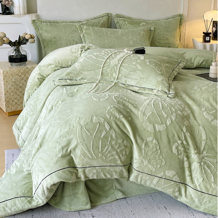 91家纺网 家纺一手货源 找家纺 慕希家纺 2025新款高克重牛奶绒雕花四件套-蝶梦 蝶梦-豆蔻绿