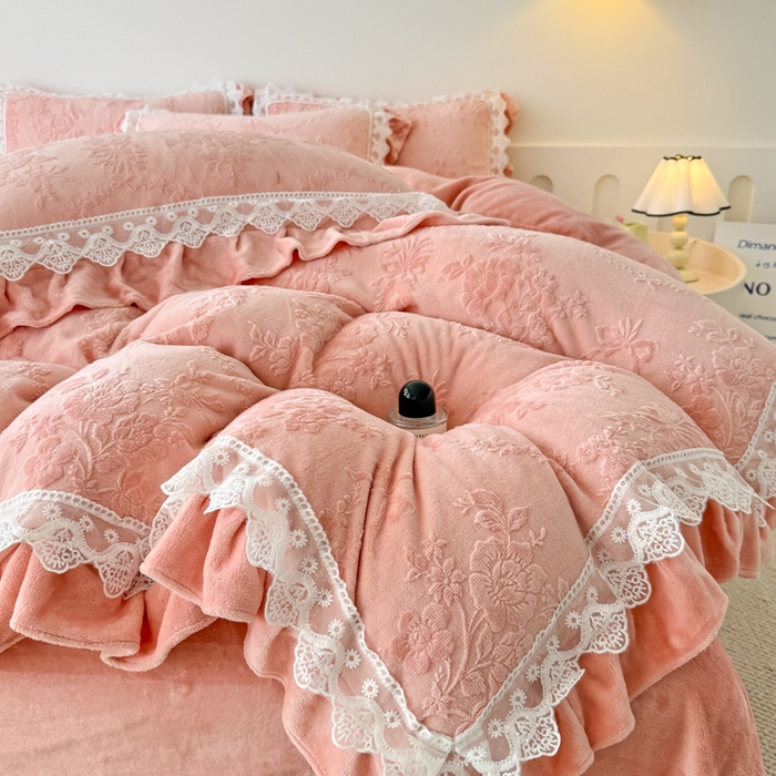 91家纺网 家纺一手货源 找家纺 锦格家纺 2024新款A类高克重牛奶绒四件套苏枚雅【豆沙】