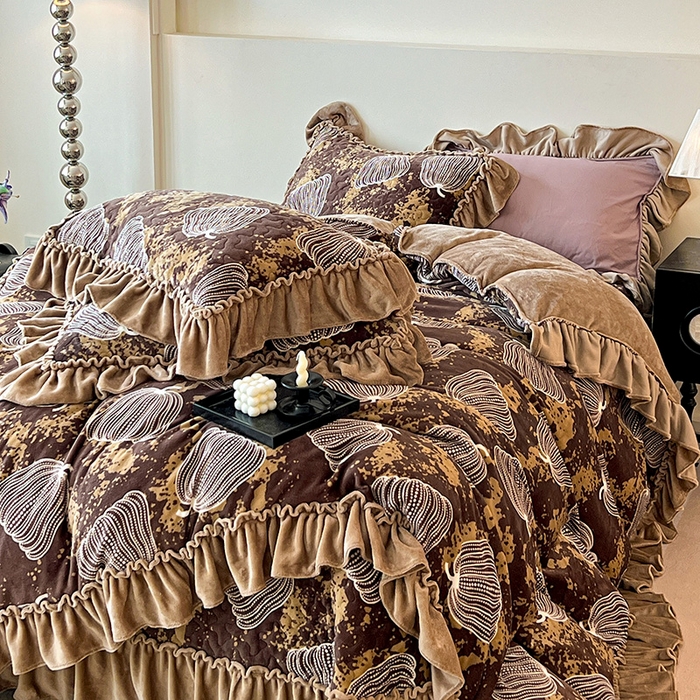 91家纺网 家纺一手货源 找家纺 晨晨家纺 2025新款A类印花莱赛尔天丝软席床盖三件套 沐初