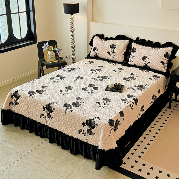 91家纺网 家纺一手货源 找家纺 晨晨家纺 2025新款牛奶绒赫本风夹棉床盖三件套 雅韵-米