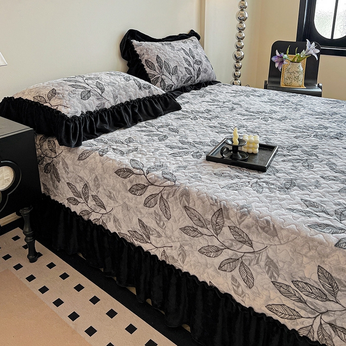 91家纺网 家纺一手货源 找家纺 晨晨家纺 2025新款牛奶绒赫本风夹棉床盖四件套 知叶-灰