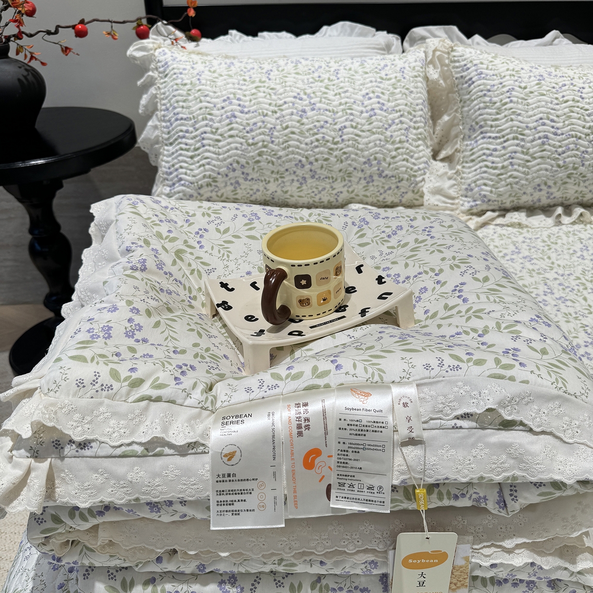 91家纺网 家纺一手货源 找家纺 莱豫家纺 2025新款全棉花边四季被5斤有同款床盖三件套 千野紫