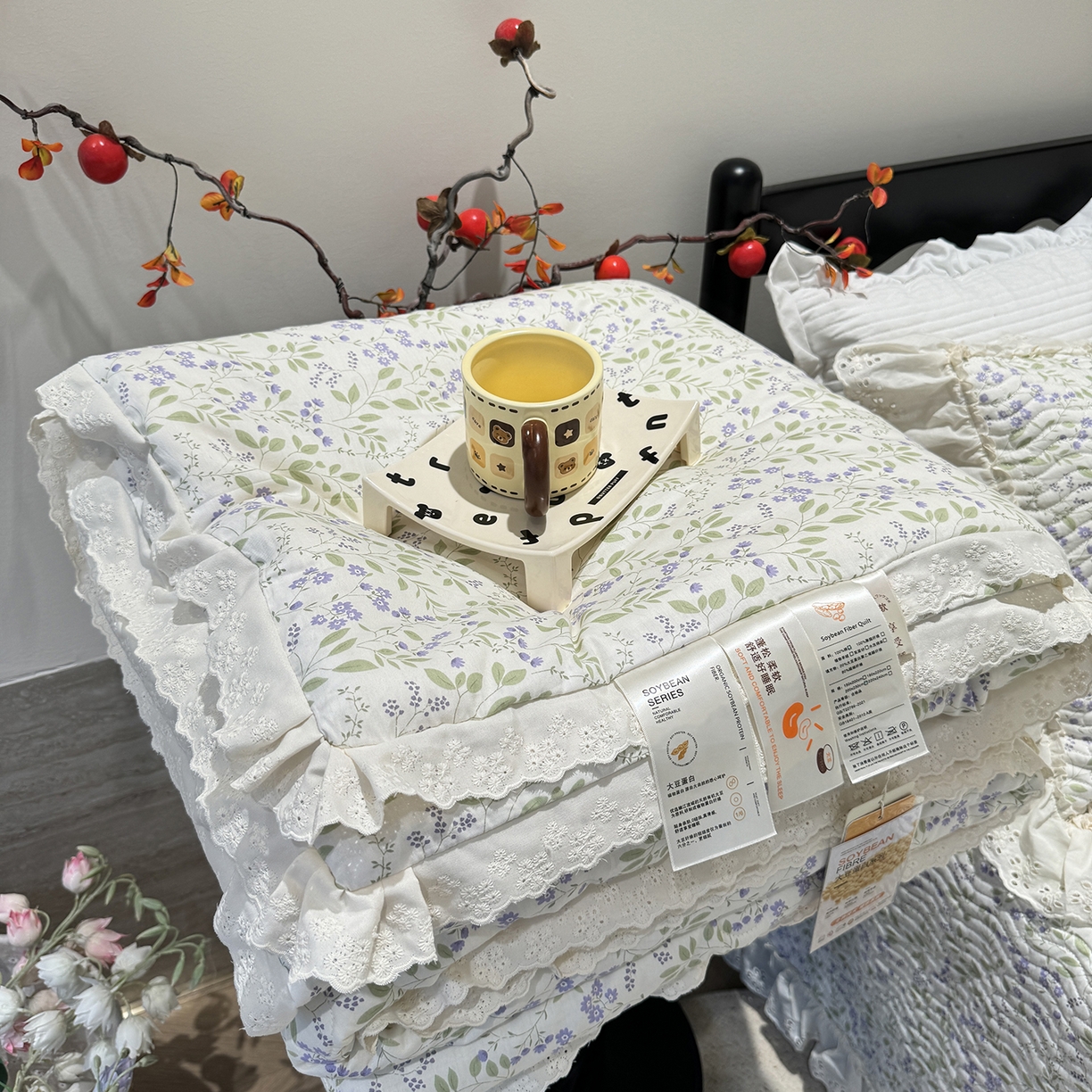 91家纺网 家纺一手货源 找家纺 莱豫家纺 2025新款全棉花边四季被5斤有同款床盖三件套 千野紫